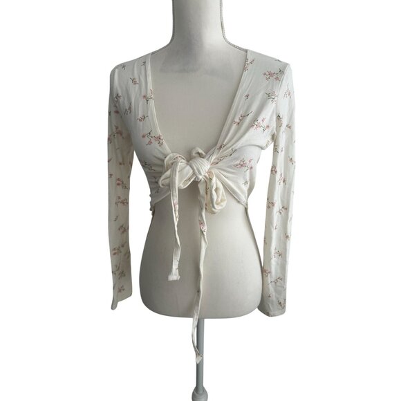 BRANDY MELVILLE White Floral Front Tie Bolero Style Wrap Top One Size - Picture 3 of 8